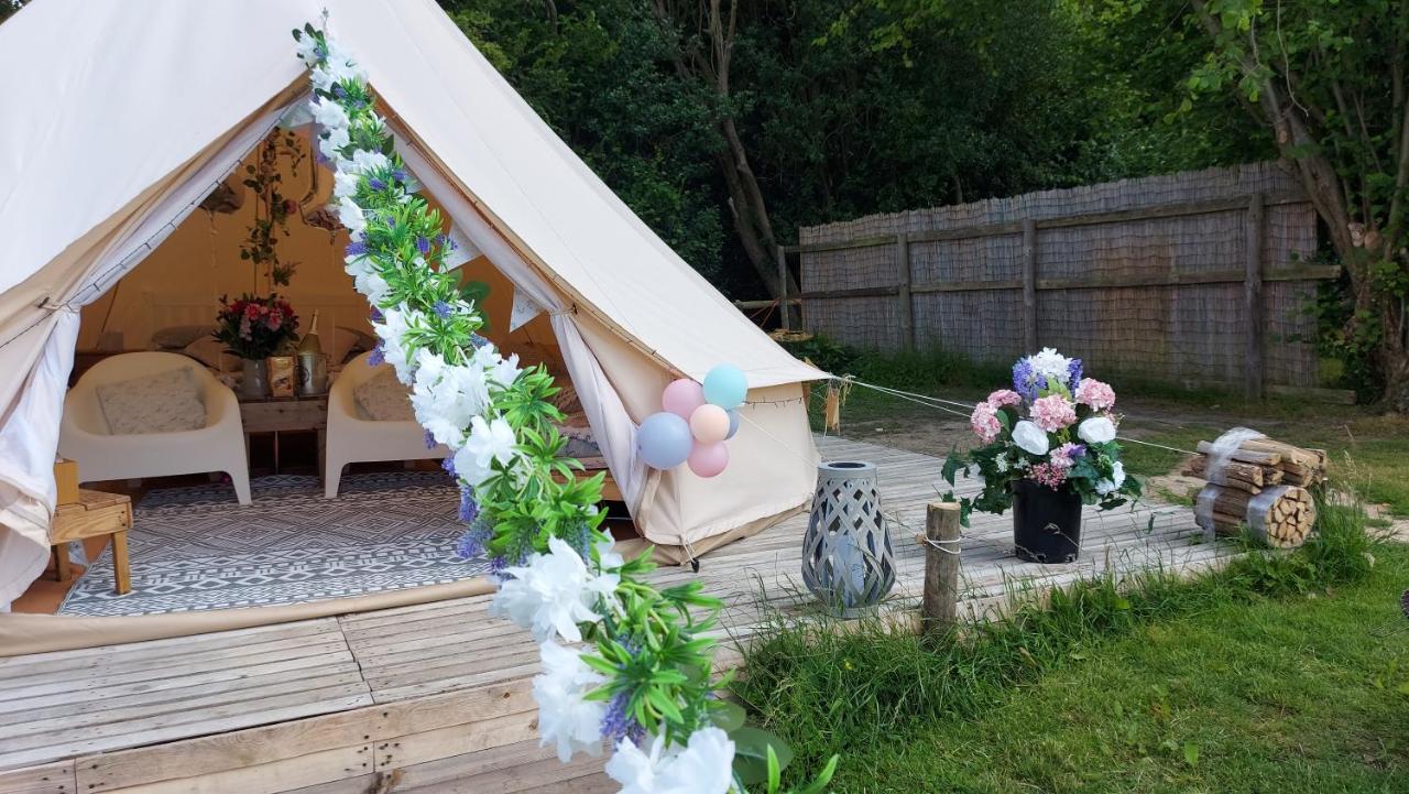 Hopgarden Glamping - Luxury 6M Bell Tent Wadhurst Екстериор снимка
