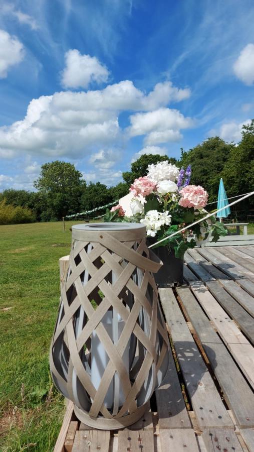 Hopgarden Glamping - Luxury 6M Bell Tent Wadhurst Екстериор снимка
