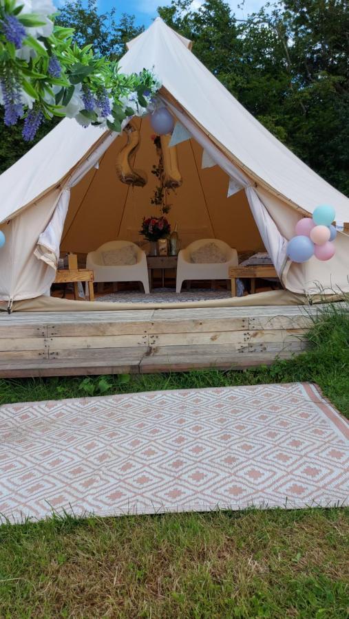 Hopgarden Glamping - Luxury 6M Bell Tent Wadhurst Екстериор снимка