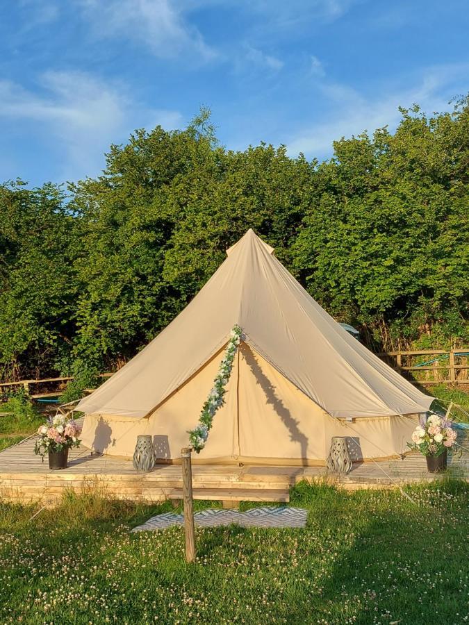 Hopgarden Glamping - Luxury 6M Bell Tent Wadhurst Екстериор снимка