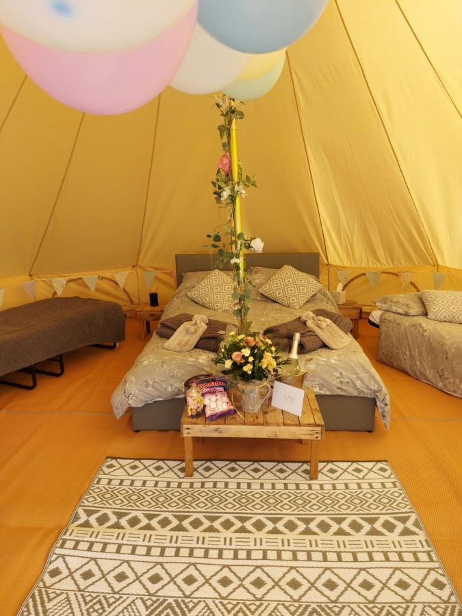 Hopgarden Glamping - Luxury 6M Bell Tent Wadhurst Екстериор снимка