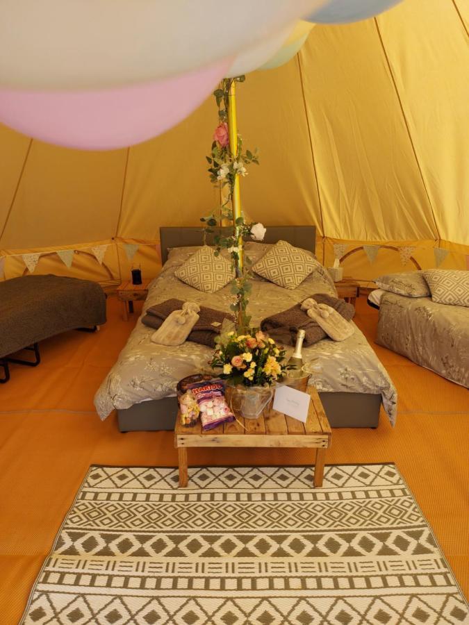 Hopgarden Glamping - Luxury 6M Bell Tent Wadhurst Екстериор снимка